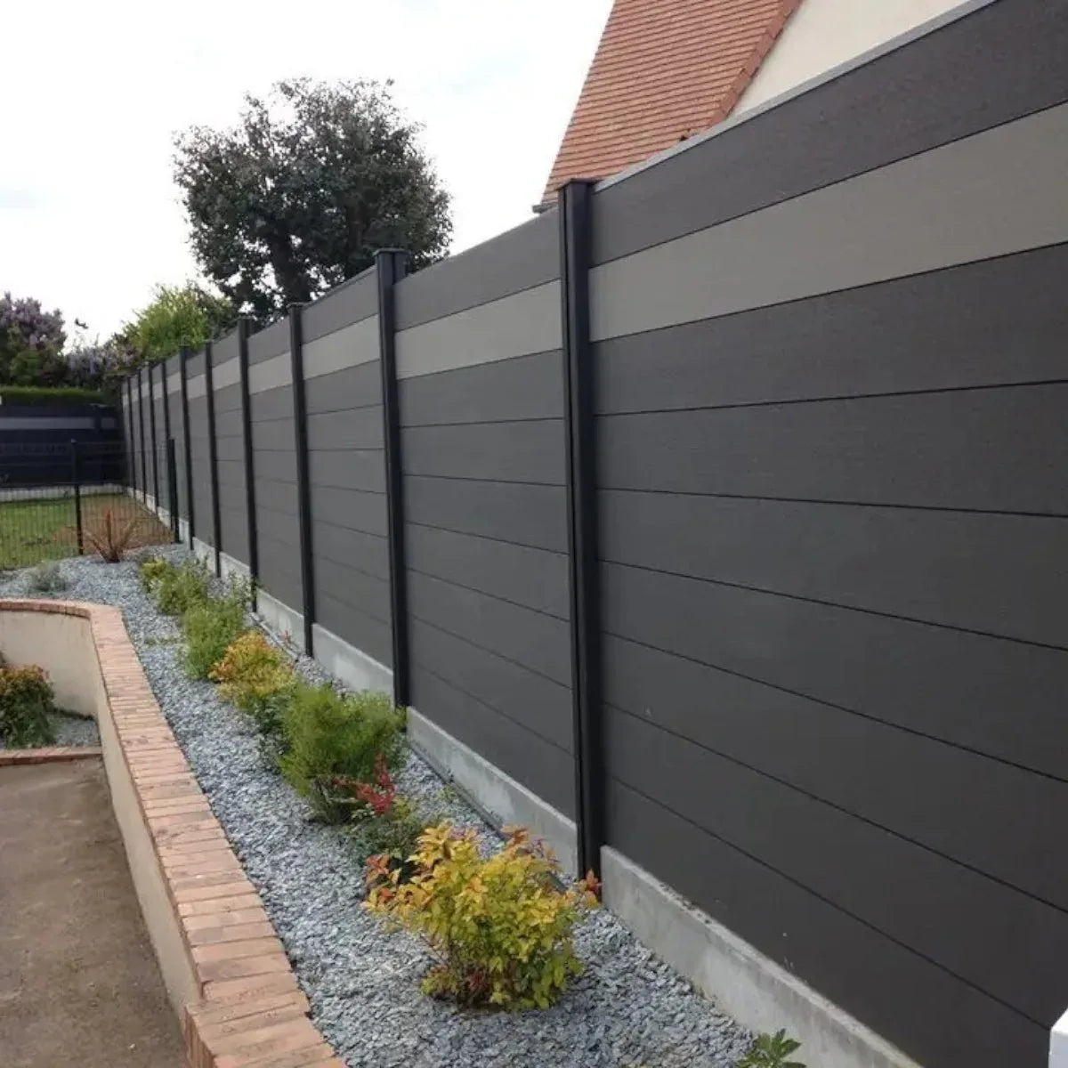 Placa de gard 3D, din compozit de lemn si plastic WPC, Naimeed D6474, 180x15,5x2.4cm, Gri