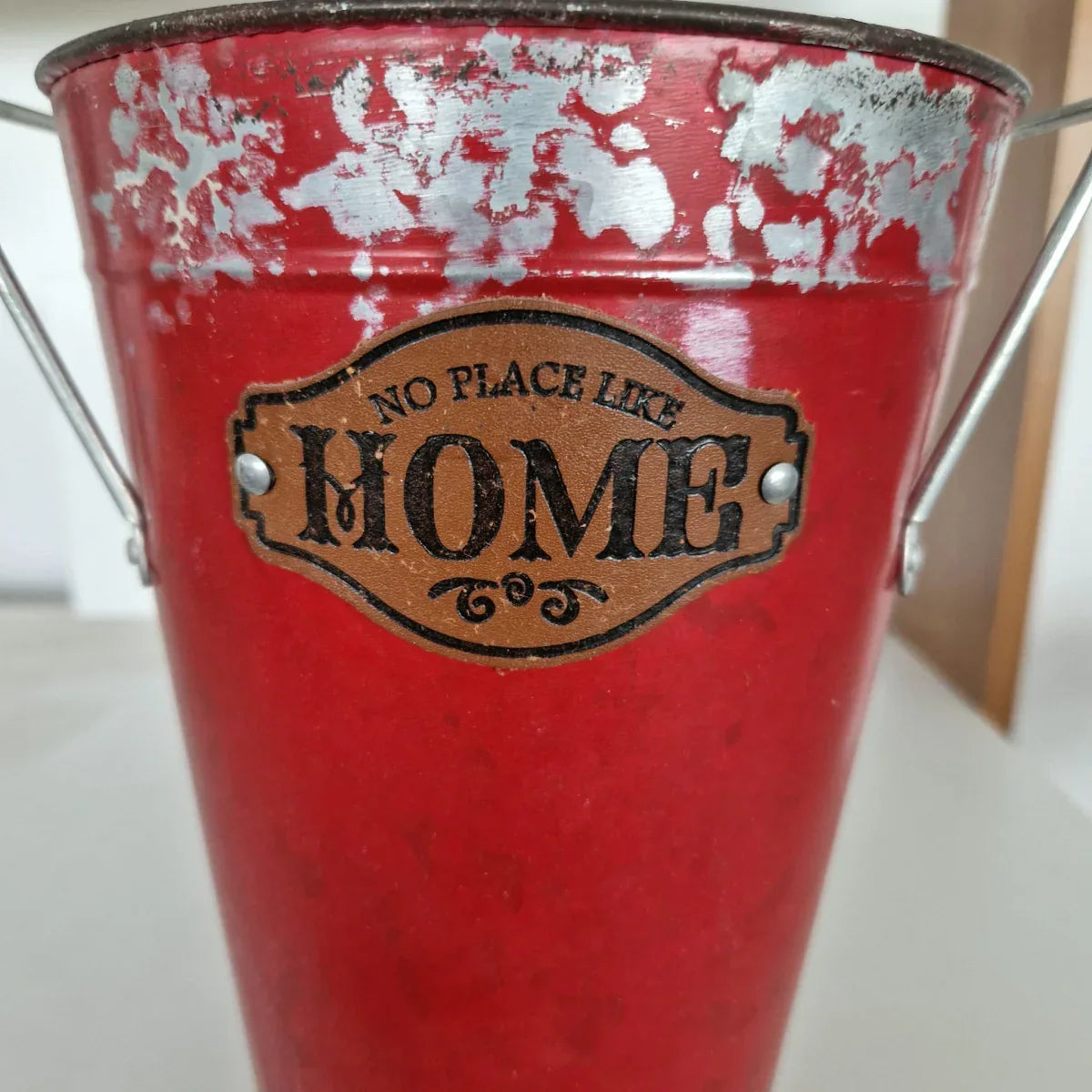 Vas decor din metal, Naimeed D2611, 165x255x165mm, Rosu