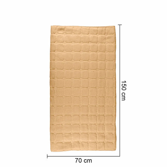 Cuvertura Canapea, Naimeed D4887S, 70x150cm, poliester, pufoasa, matlasata, Maro Deschis