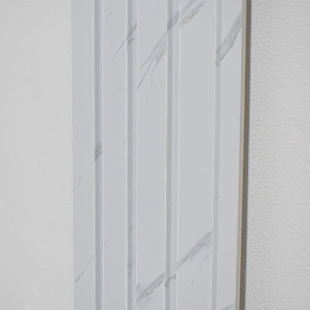 Set 5 panouri decorative, riflaj, polimer rigid, Naimeed D5471, 270x16x1cm, Alb