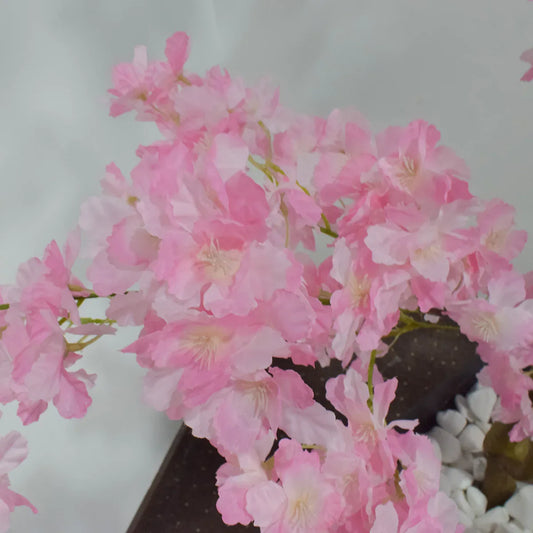 Copac decorativ cu flori artificiale, fara ghiveci, Naimeed D5617, 120x85 cm, Roz