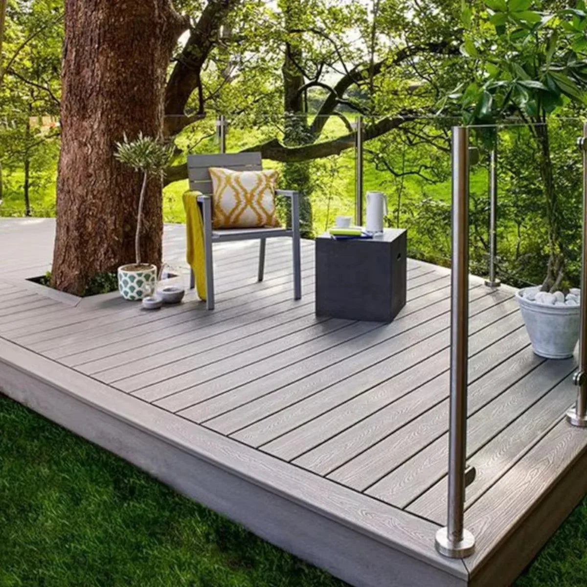 Pardoseala decking terasa din compozit WPC, Naimeed D7482, rezistenta sporita, 280x14x2.5cm, Maro tec