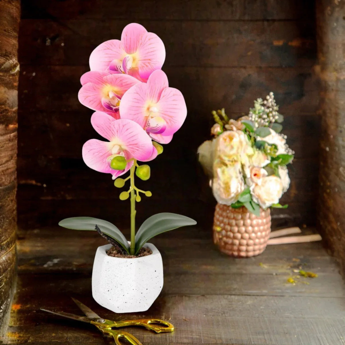 Orhidee cu aspect natural in ghiveci ceramic, 41 cm, Naimeed D6883, Roz