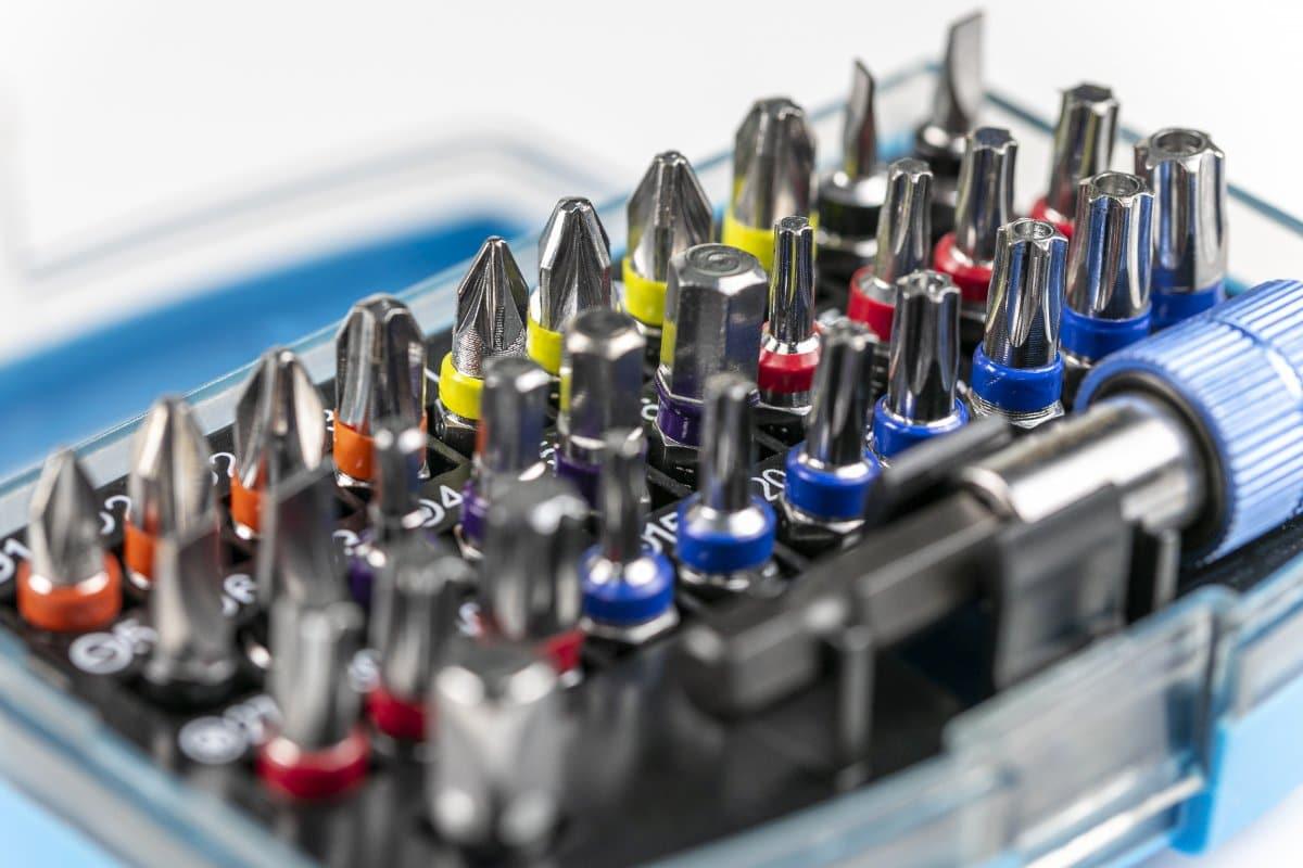 Set 32 bucati bituri pentru surubelnita Z-TOOLS / HT1S400