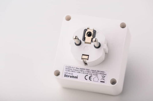 Adaptor dublu cu lumina veghe, 1xSchucko+1xEuro, USB 1xA+1xC, 16A, 250V alb Strohm / SM-A-CGZB2LU1